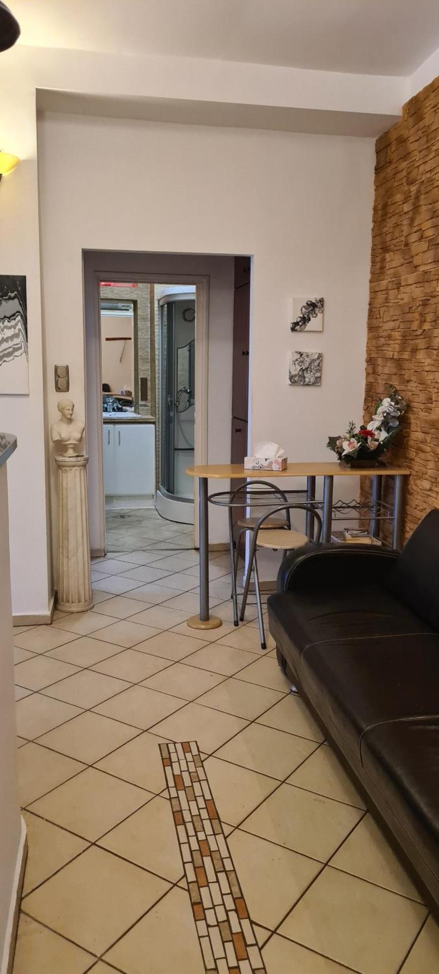 Buda Life Apartment Budapeste Exterior foto