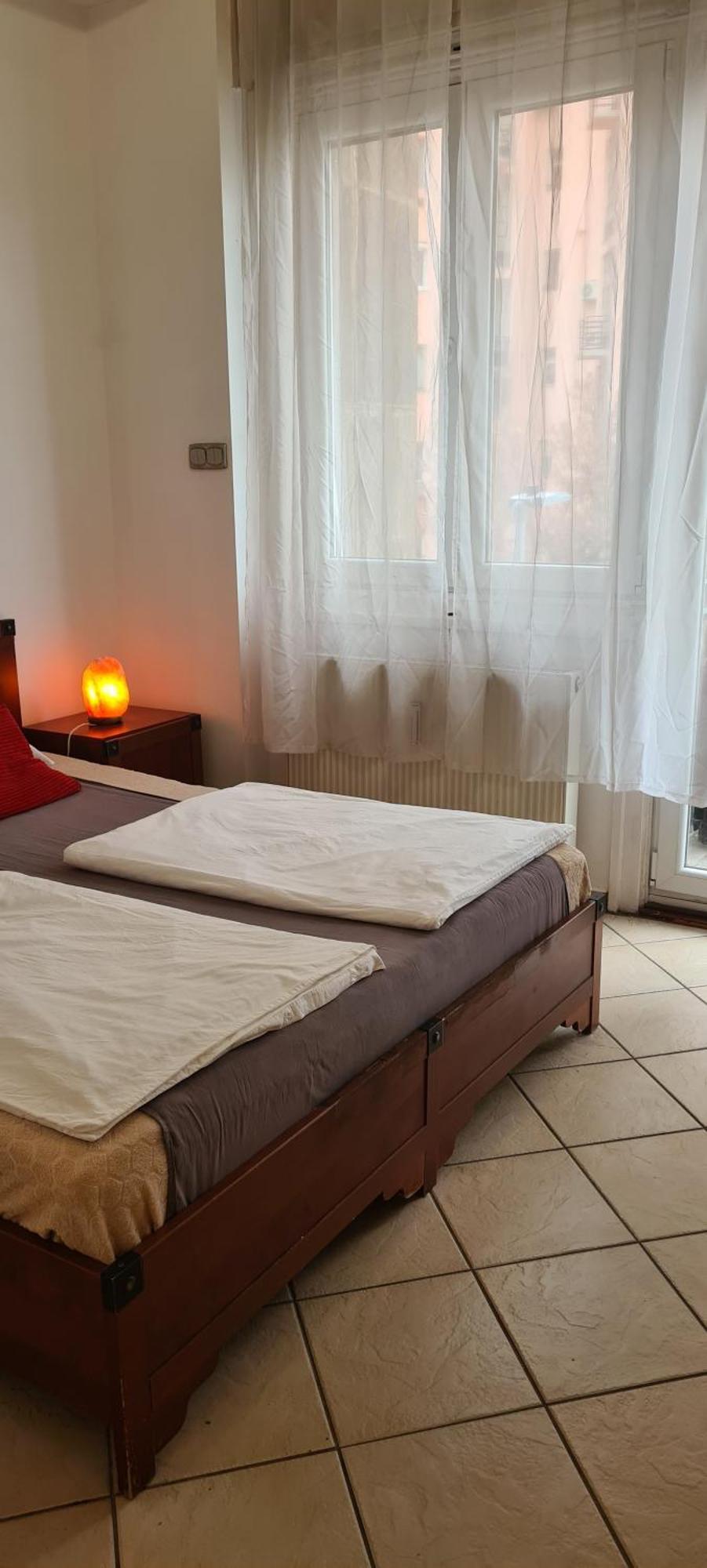 Buda Life Apartment Budapeste Exterior foto